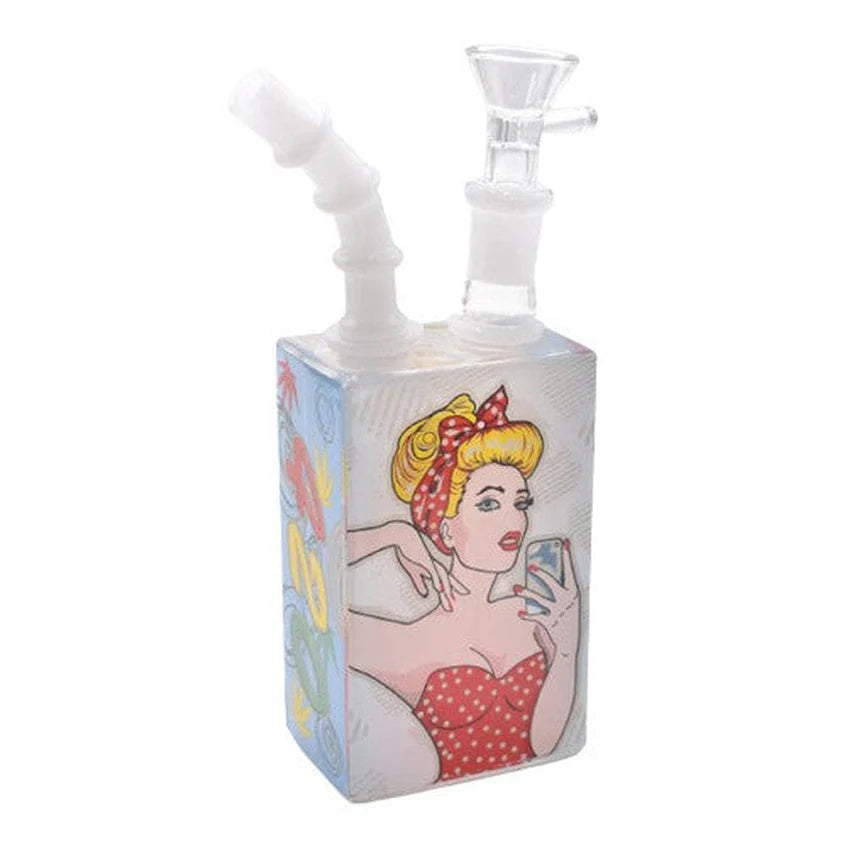 7 inch tall juice box bong glass water pipe with compact design for smooth filtered hits and easy portability