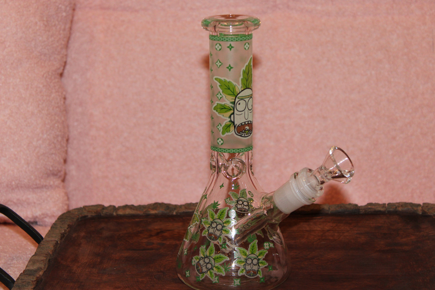 Glow In the Dark R&M Water Pipe