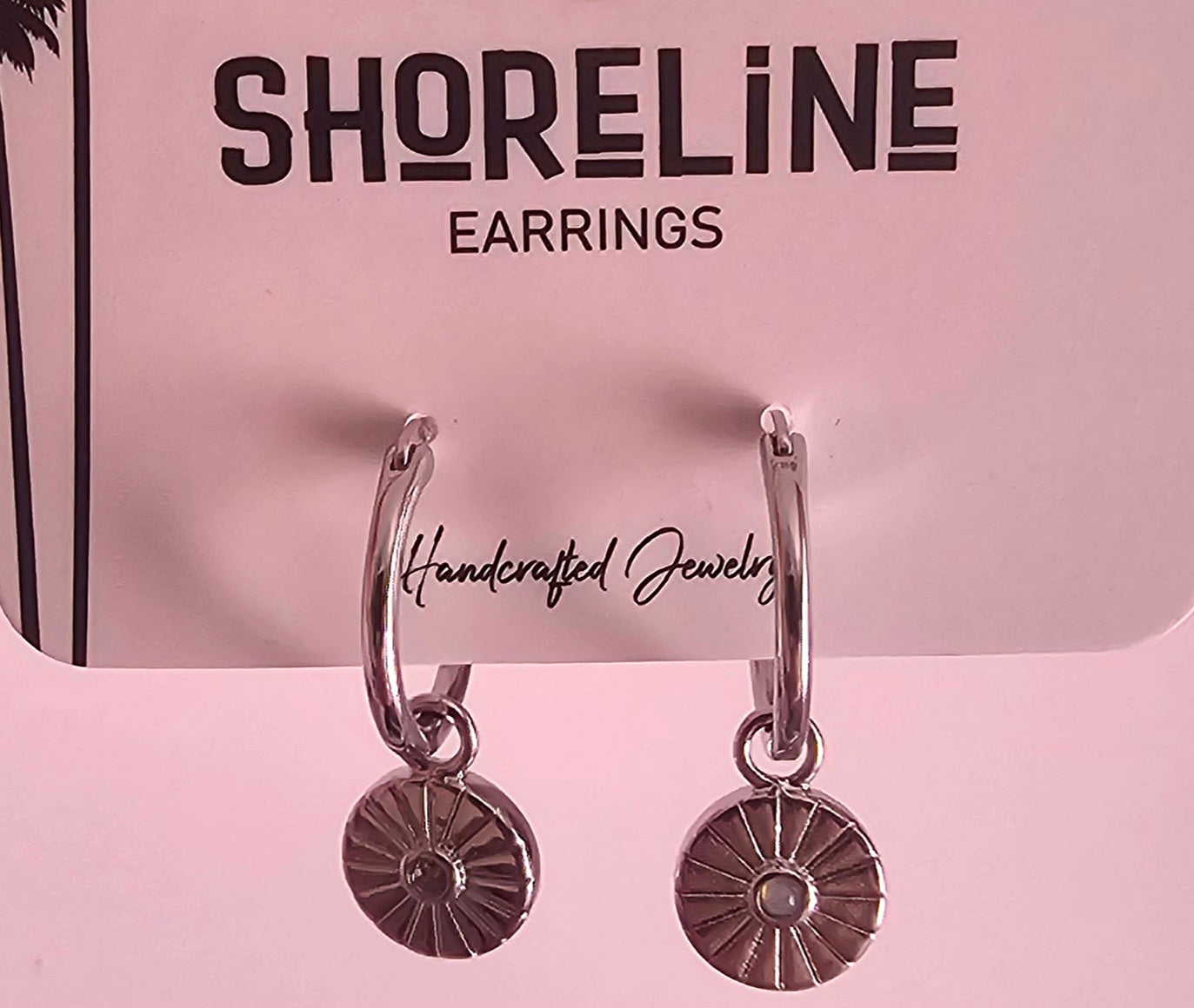 Flower hoops earrings
