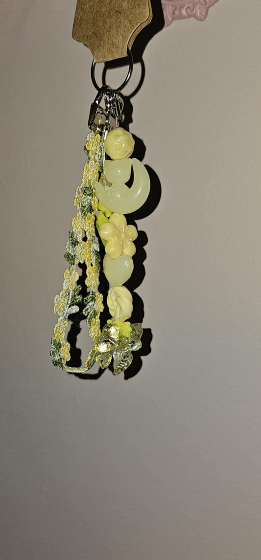 Floral Lanyard Wristlet - Yellow