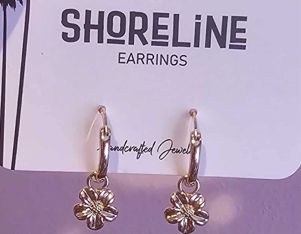 Clasp Flower Earrings