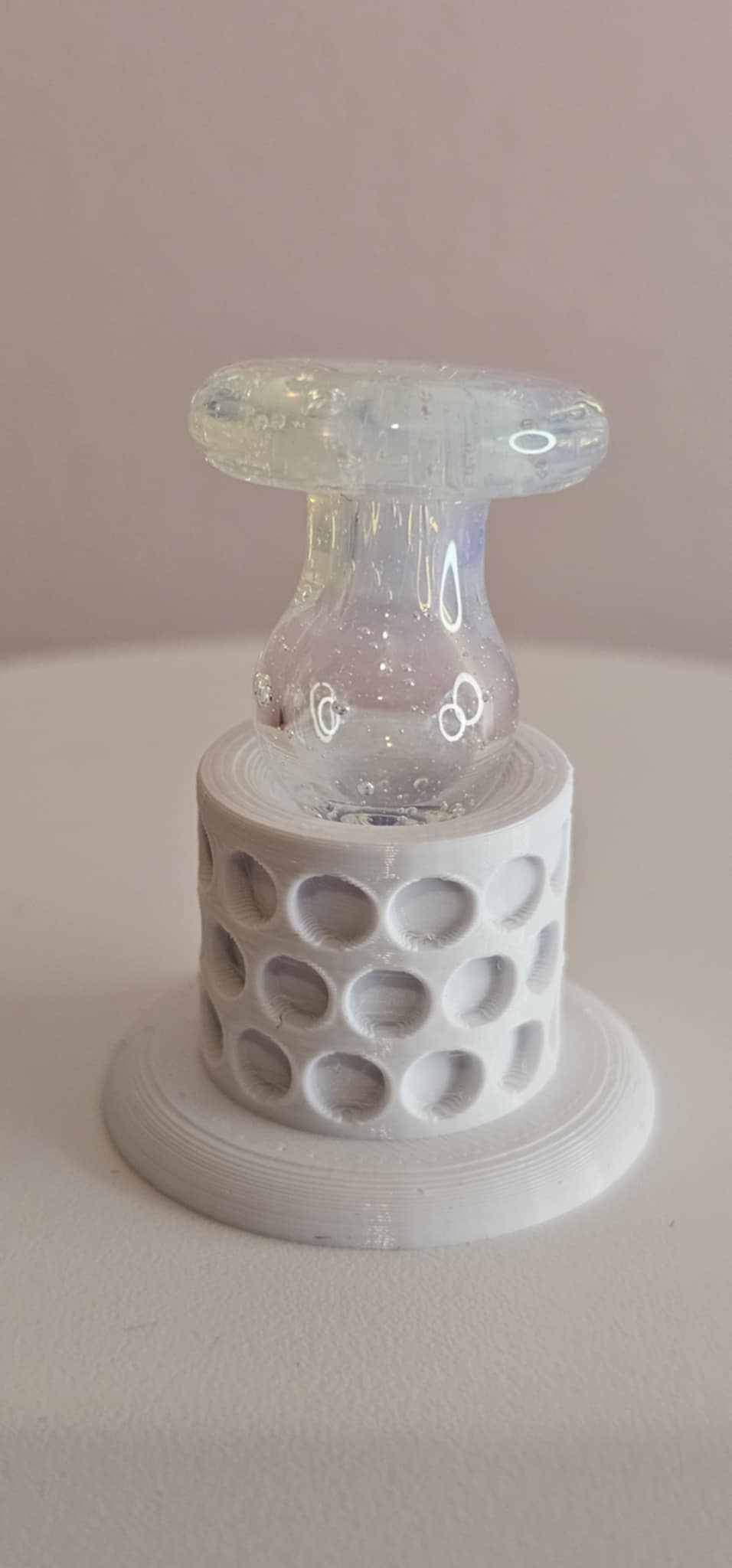 Clear bubble cap for dab rig for smooth airflow control