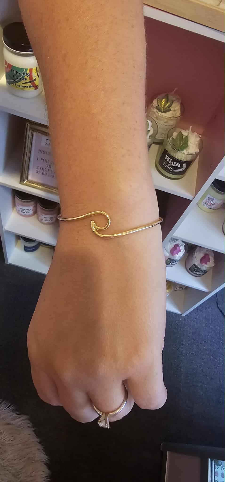 Wave cuff Bracelet