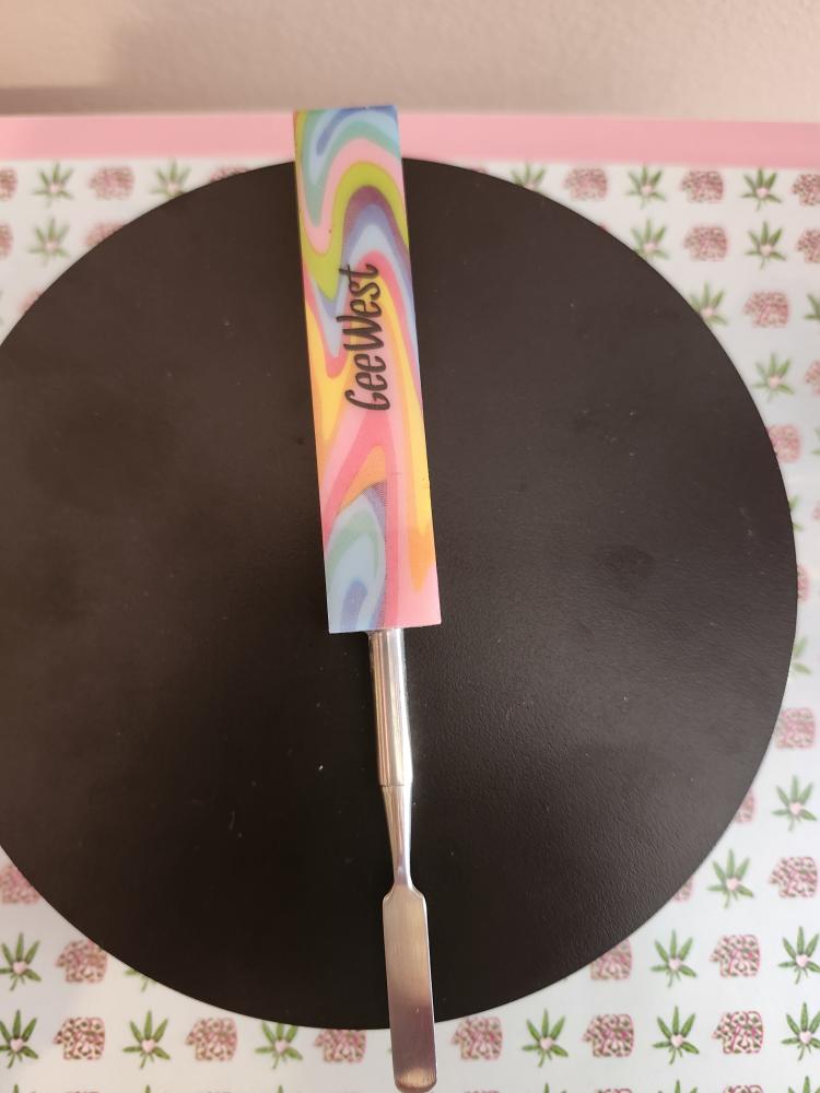 Gee West Dab Tool with wooden handle for better grip control