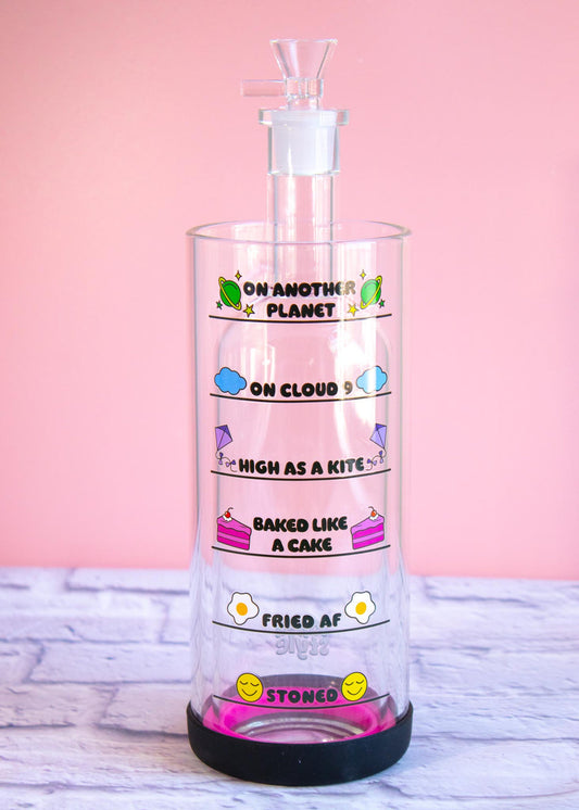 gravity bong water pipe with water pressure system for powerful hits