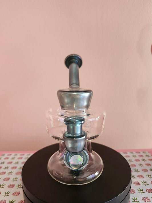 MAC Savage Urn Rig 3 glass dab rig shown in full front view highlighting its urn-inspired sculptural chamber and thick premium glass build