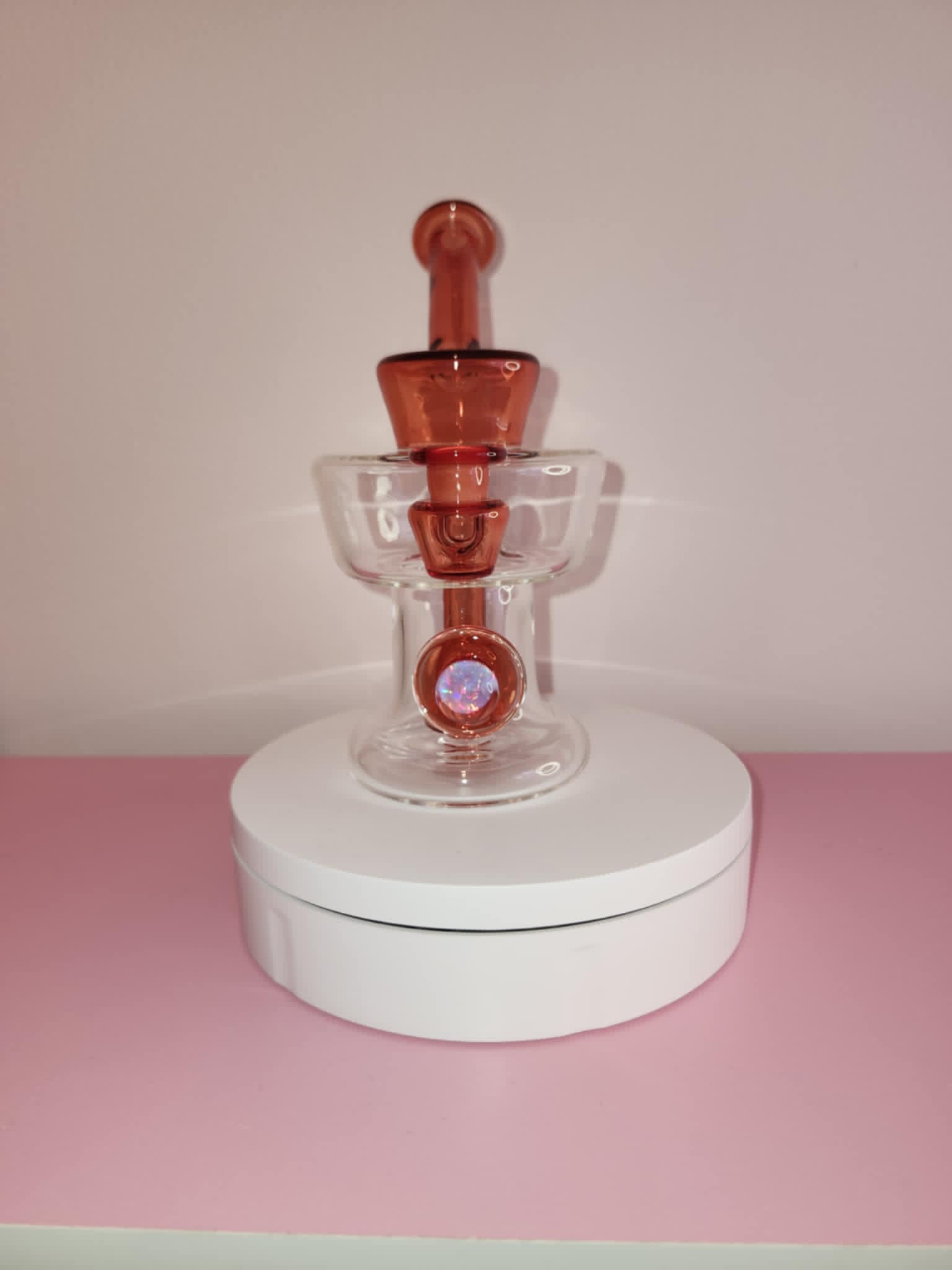 Mac Savage Urn Rig Red with sculpted urn-shaped glass body, bright red finish, and fixed joint displayed upright