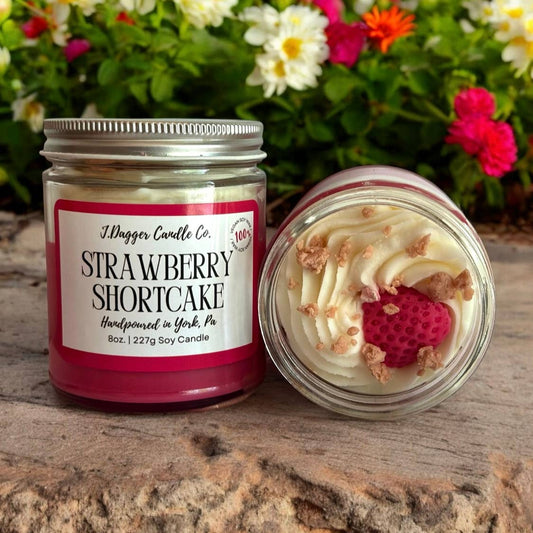 8oz Strawberry Shortcake Dessert Soy Candle